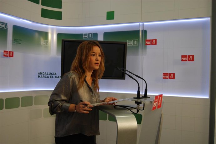 Verónica Pérez en rueda de prensa