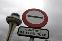 La subida de las tasas aeroportuarias en 2013 podría superar el 8%