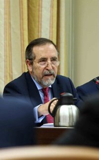 Barranco propone que la Iglesia muestre "más solidaridad" y abra sus templos para "convertirlos en comedores sociales"