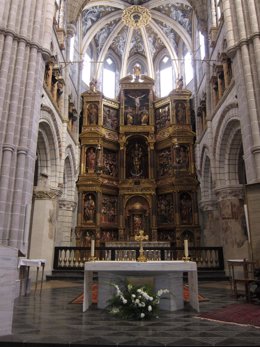 Altar Mayor Y Retablo De La Catedral De Tarazona