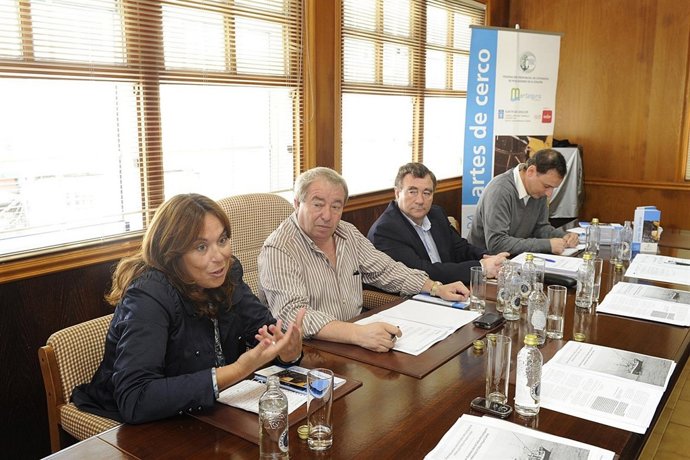 L Directora Do ISSGA, Adela Quinzá-Torroja, Y El Secretario Xeral Do Mar