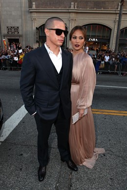 Jennifer Lopez y Casper Smart en Hollywood