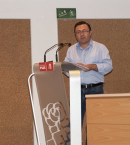 Miguel Ángel Heredia, en el congreso