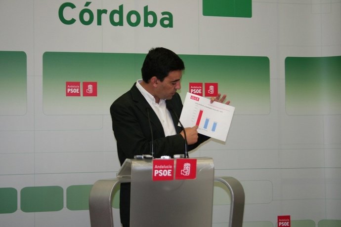 Jiménez, este sábado en rueda de prensa