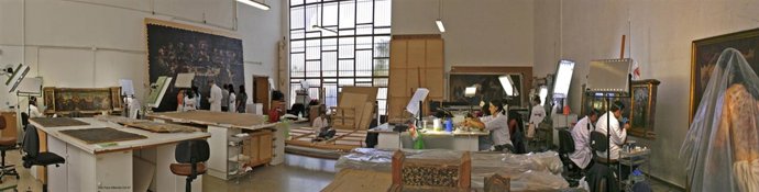 Taller De Restauración De La Luz De Las Imágenes