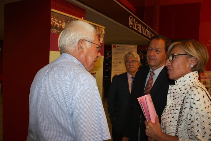 El alcalde inaugura jornada con motivo Año Europeo del Envejecimiento Activo