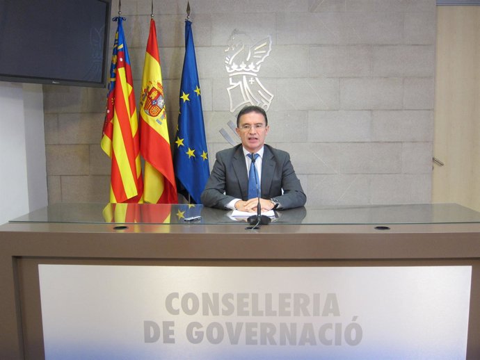 Serafín Castellano Durante La Rueda De Prensa