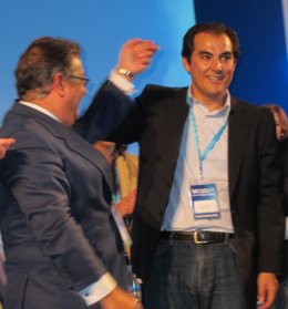Nieto Junto A Zoido En El Congreso Provincial Del PP De Córdoba
