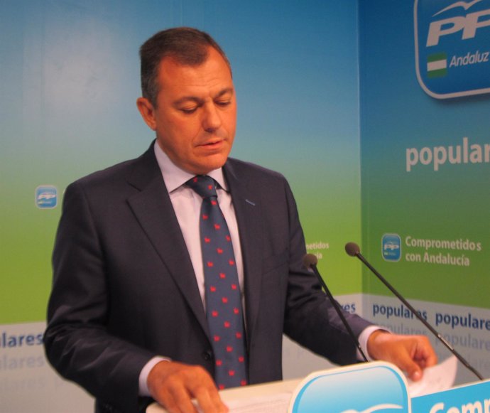 El Secretario General Del PP-A, José Luis Sanz, En Rueda De Prensa Hoy