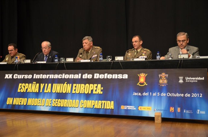 Jornada inaugural del XX Curso Internacional de Defensa de Jaca.