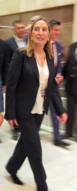 Ana Pastor, Ministra De Fomento Y Vivienda.