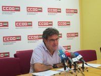 Carretero (CCOO) afirma que sin un "giro radical" en política económica la situación "no hay Dios que la salve"