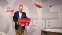 C.PSOE dice que Valcárcel está siendo "excesivamente sumiso" y le pide que reivindique a pecho descubierto
