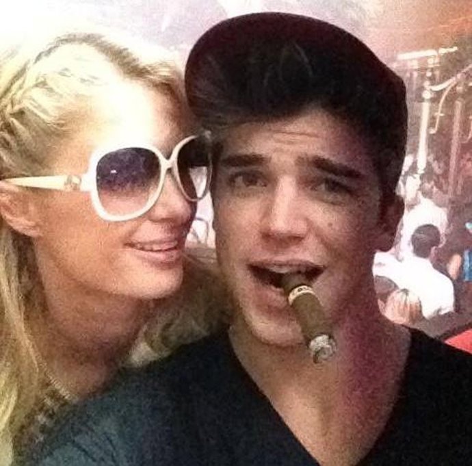 Paris Hilton y River Viiperi