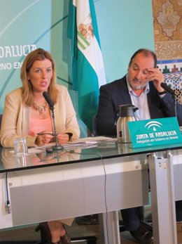 Ferrer Y Ortiz Bono En Rueda De Prensa Para Informar De Temporal