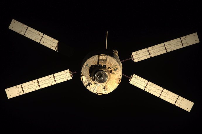 ATV-3 abandonando la ISS