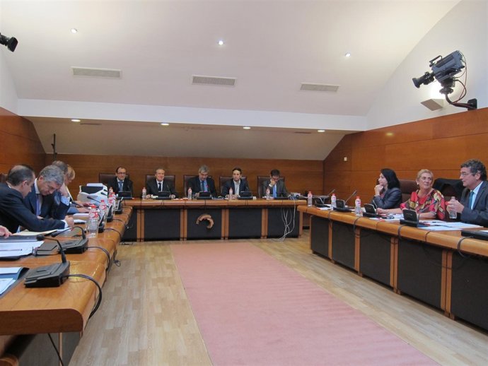 Arasti en la comparecencia