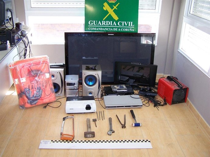 Efectos intervenidos de robos en Boiro (A Coruña)