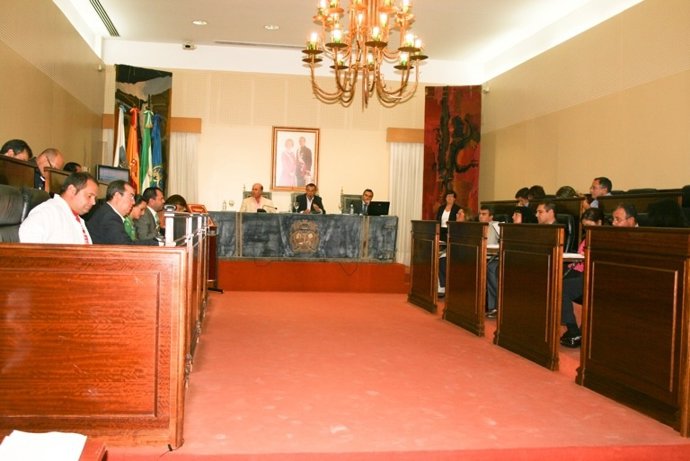 Pleno del mes de septiembre en la Diputación de Huelva.