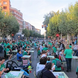 'Clase Magistral' Frente Al Palacio De Gobierno