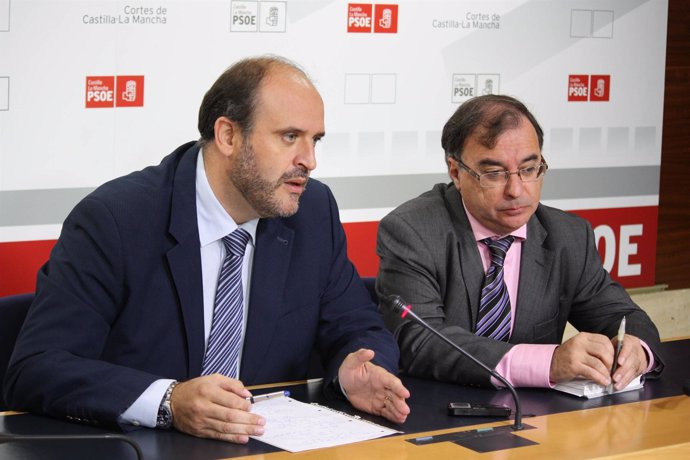 Martínez Guijarro y Mora en rueda de prensa