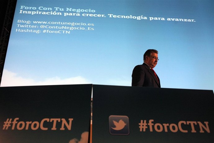 Juan Ignacio Zoido inaugurando el foro.