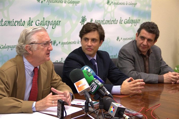 El Alcalde De Galapagar En Rueda De Prensa
