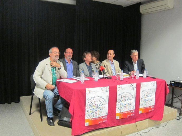 Sindicatos De Enseñanza En La Rueda De Prensa Por El Día Mundial De Los Docentes