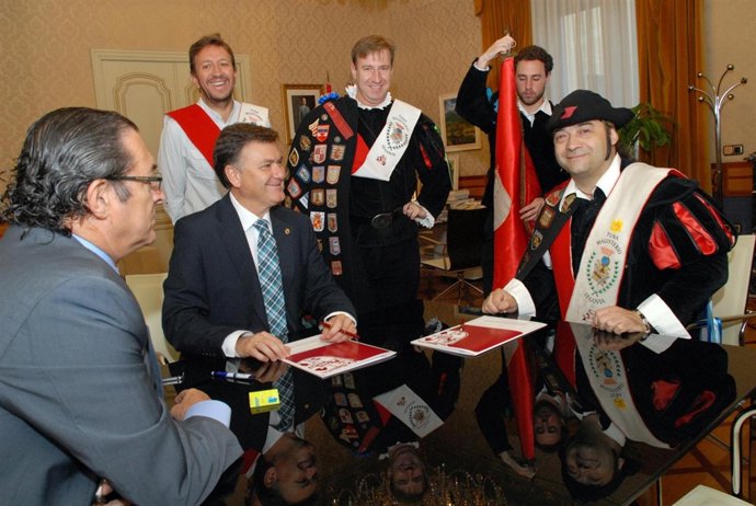 Presentación del certamen de tunas