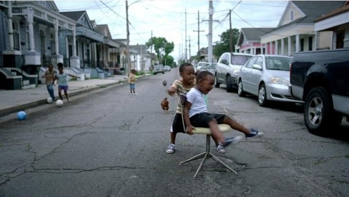 Facebook celebra los 1.000 millones de usuarios con un vídeo