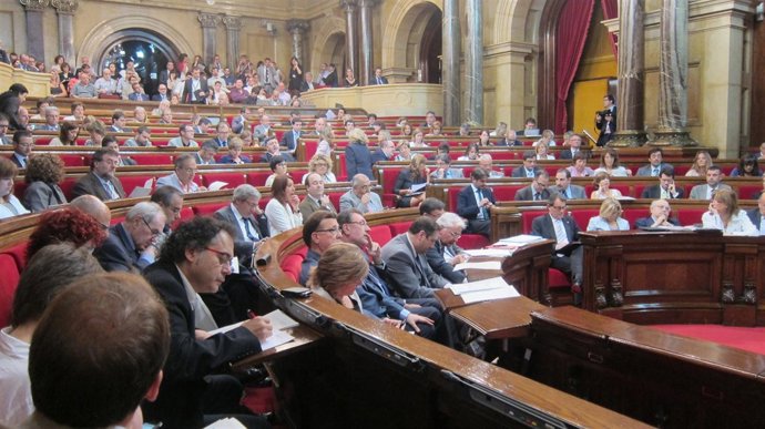 Pleno Del Parlament