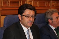 PP dice que 2008, 2009 y 2010 fueron "los años más aciagos" en la historia de C-LM y el PSOE lo niega