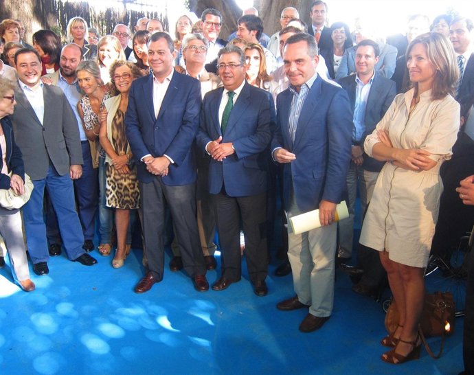 Acto De Apoyo A La Candidatura De Juan Bueno, Con Zoido Y Sanz