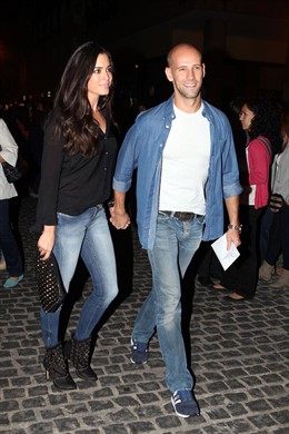 Gonzalo Miró y su novia Ana Isabel Medinabeitia