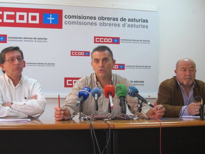 Responsables Sindicales Del Sector De La Industria En Asturias