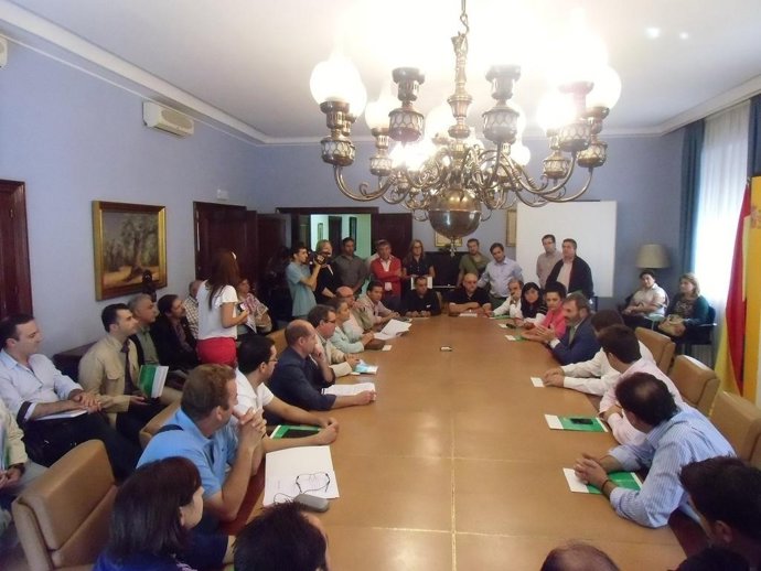 Alcaldes Del PSOE En Jaén Trasladan Al Subdelegado Su Petición De PER Especial.
