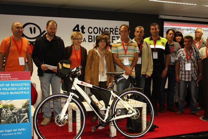 La Diputación de Barcelona entrega 20 bicicletas a municipios