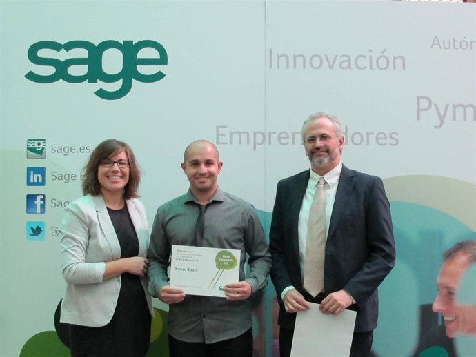 El emprendedor segoviano premiado (c). 