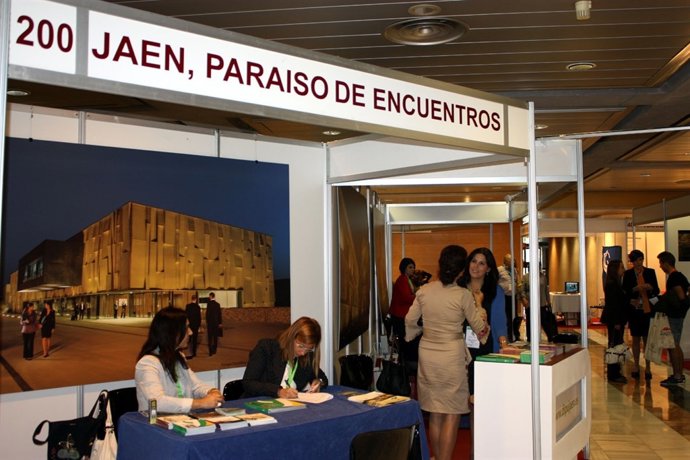 Férriz en el stand de Jaén