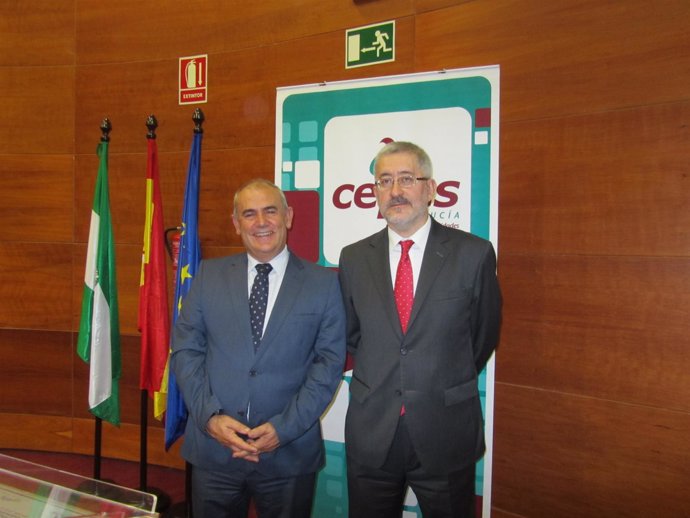 Antonio Romero (Cepes-A) y Antonio Ávila (consejero de Economía)