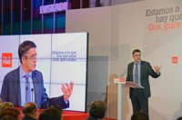 López acusa a Urkullu de sacar "conejos virtuales de la chistera"