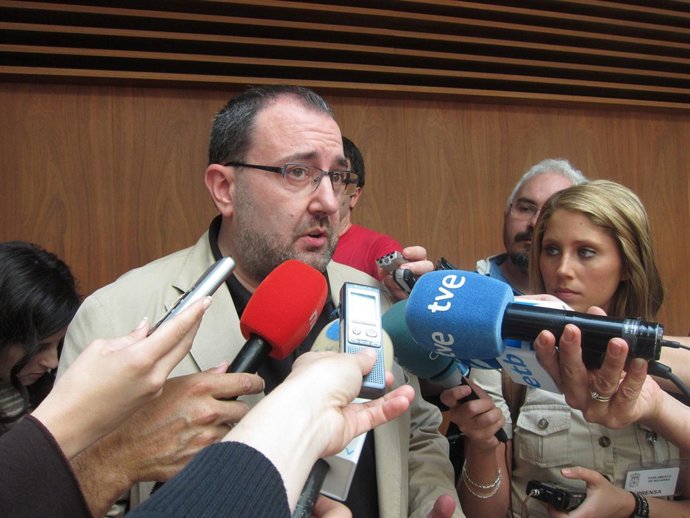 El Portavoz De Izquierda-Ezkerra, José Miguel Nuin