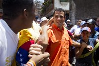 Perfil: Henrique Capriles, candidato de una oposición unida 