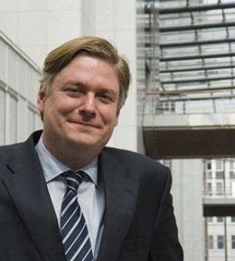 El eurodiputatado Antonio López-Istúriz