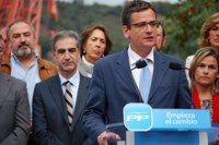 Basagoiti dice que el PNV viene con la independencia "debajo del brazo"