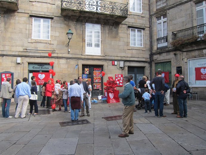 Actividades En Defensa Del "Derecho A Vivir" En Santiago