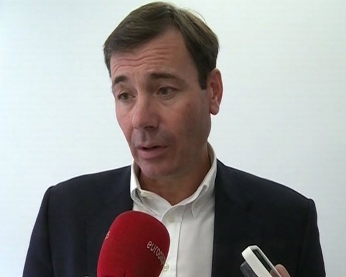 Gómez cree que los PGE perjudicarán a los españoles