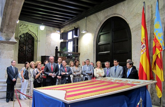 Recepción De La Real Senyera