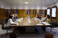 El Principado aprueba la regulación de la jornada general de trabajo en el sector público autonómico