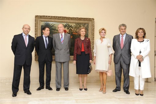 Los Reyes de España Don Juan Carlos y Doña Sofía con Carmen Cervera